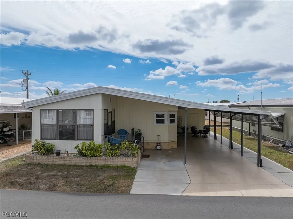 3564 Celestial Way North Fort Myers FL 33903