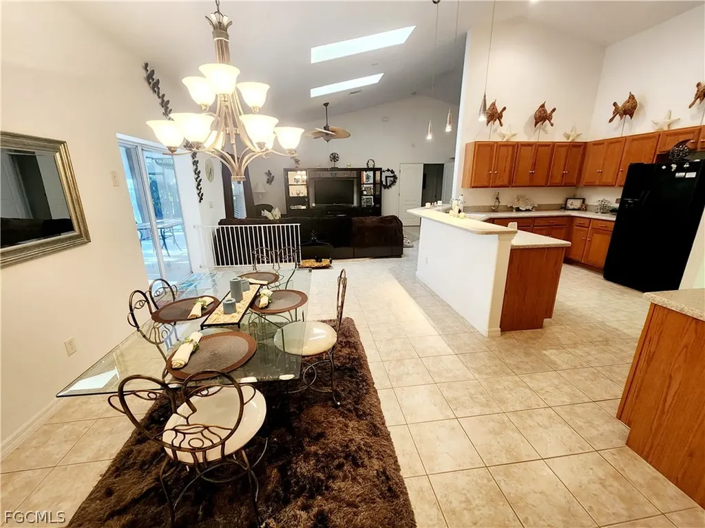 2863 SW 24th Avenue Cape Coral FL 33914