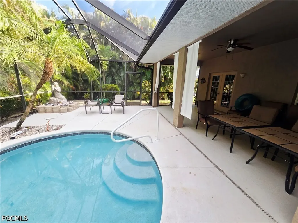 2863 SW 24th Avenue Cape Coral FL 33914
