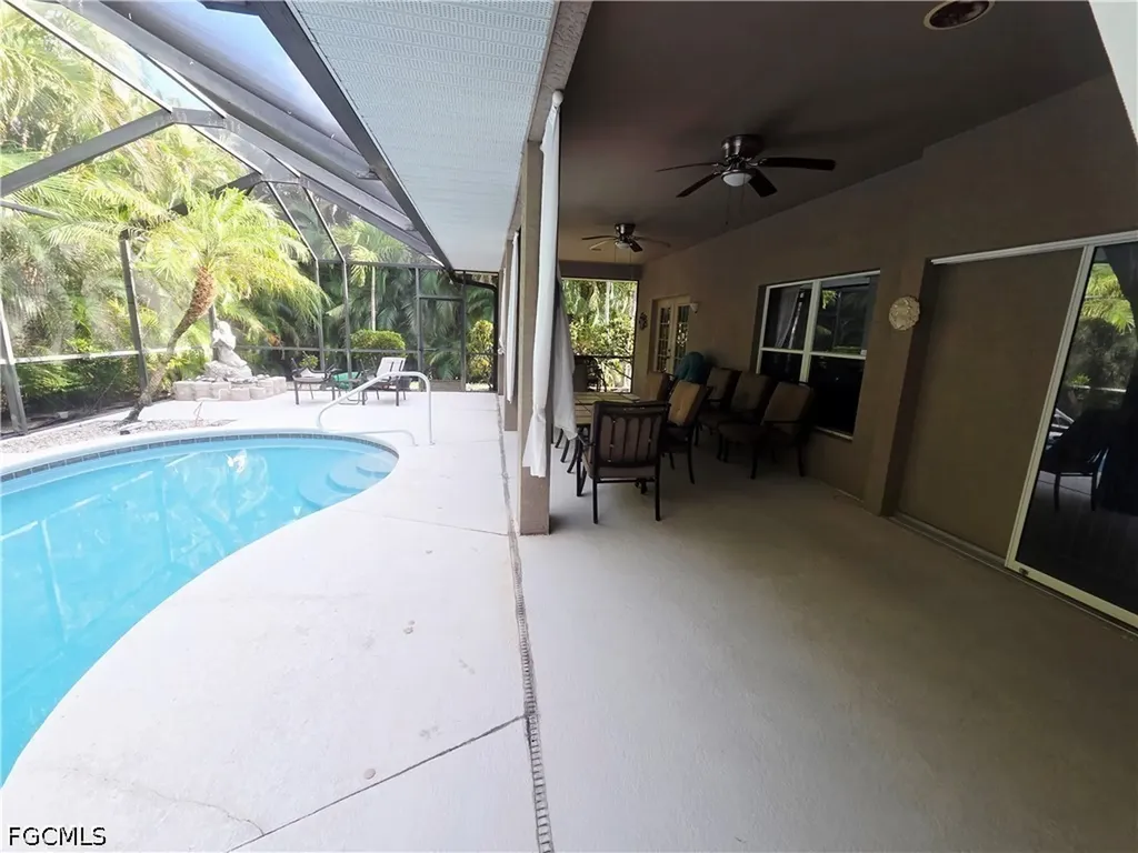 2863 SW 24th Avenue Cape Coral FL 33914