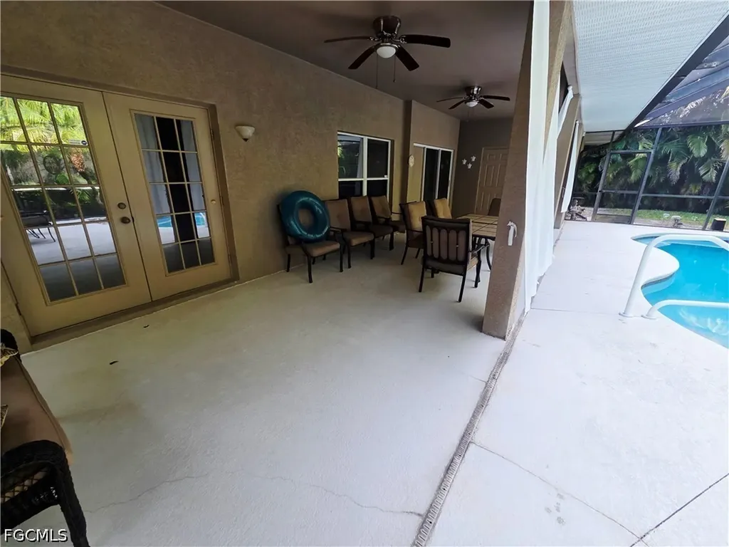 2863 SW 24th Avenue Cape Coral FL 33914