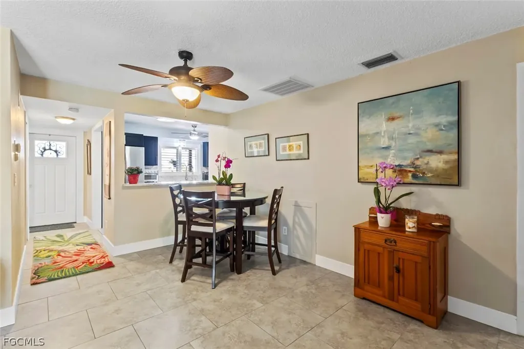 1754 Beach Parkway Cape Coral FL 33904