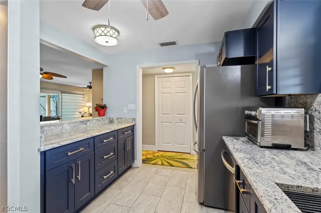 1754 Beach Parkway Cape Coral FL 33904