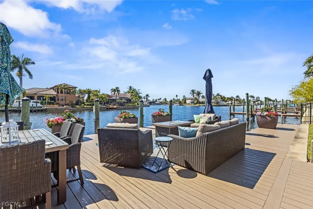1754 Beach Parkway Cape Coral FL 33904