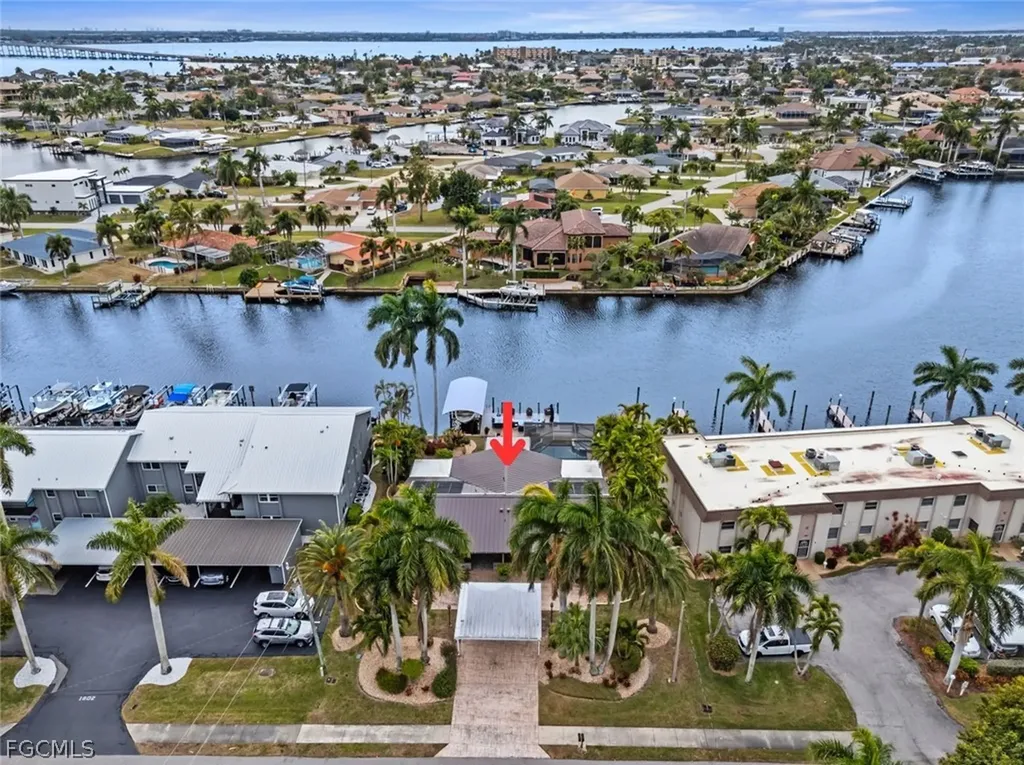 1754 Beach Parkway Cape Coral FL 33904