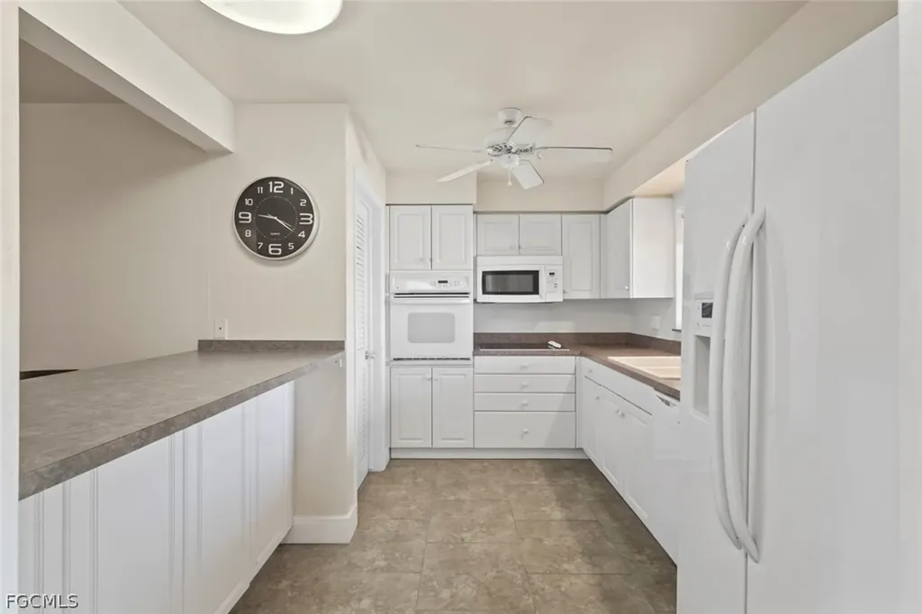 1754 Beach Parkway Cape Coral FL 33904