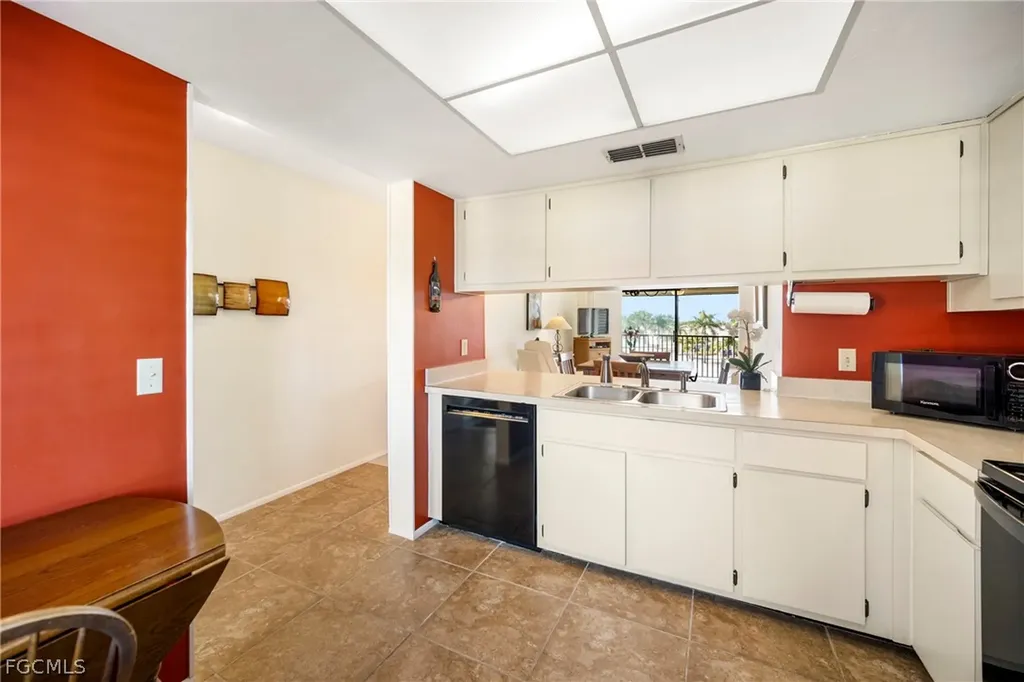 11170 Caravel Circle Fort Myers FL 33908