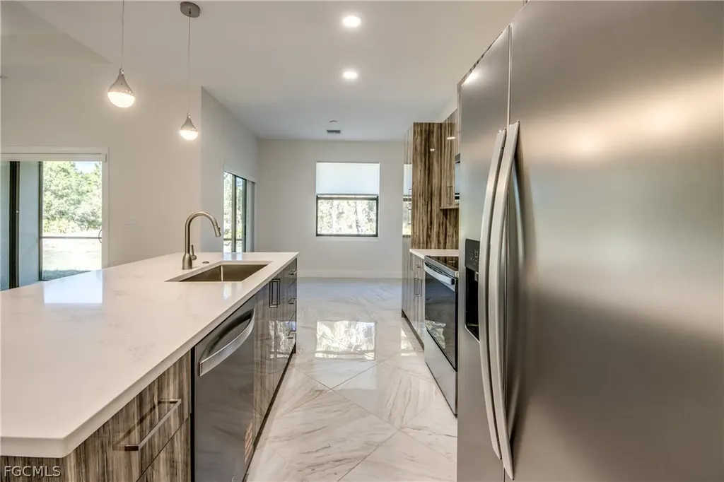 2512 48th Street W Lehigh Acres FL 33971