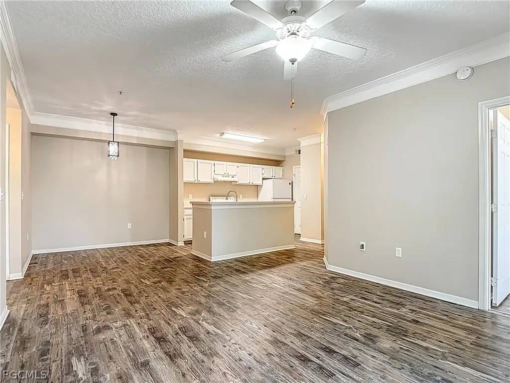 11490 Villa Grand Fort Myers FL 33913