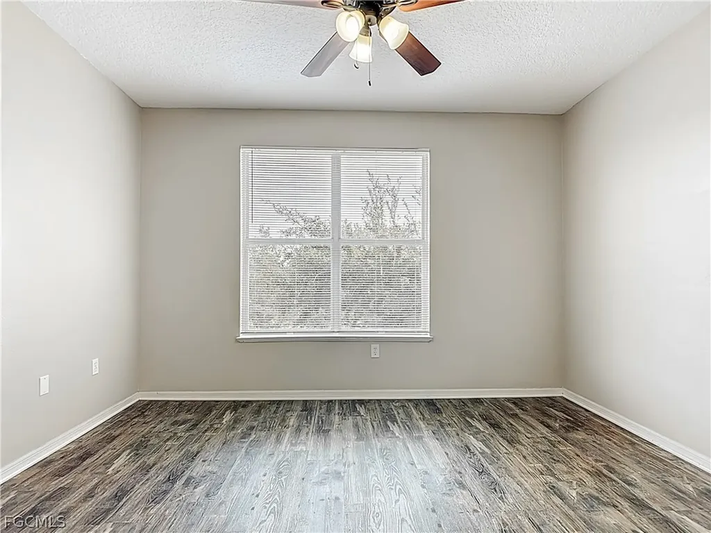 11490 Villa Grand Fort Myers FL 33913