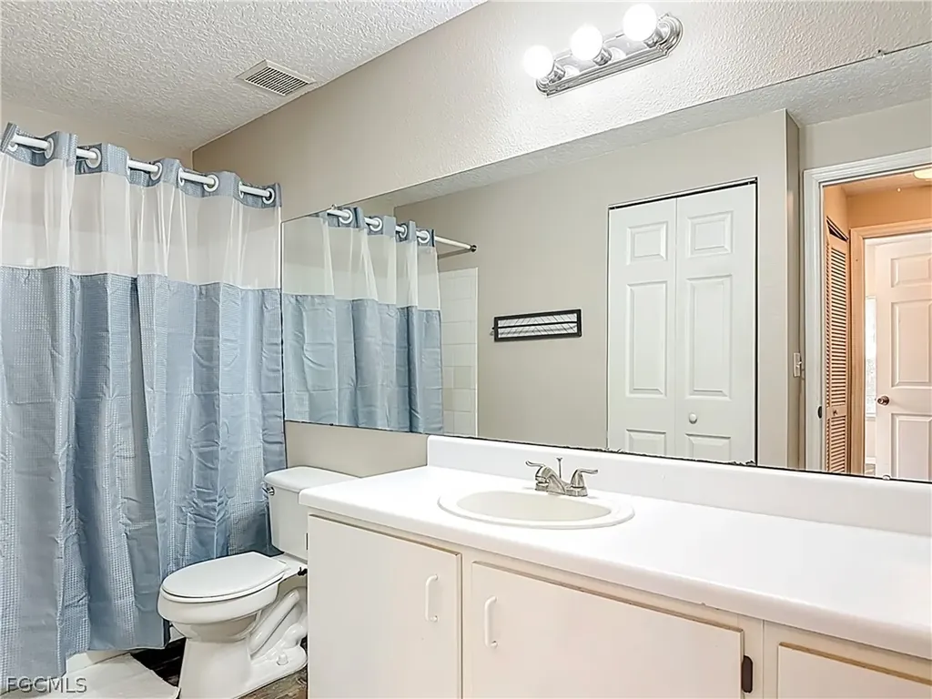11490 Villa Grand Fort Myers FL 33913