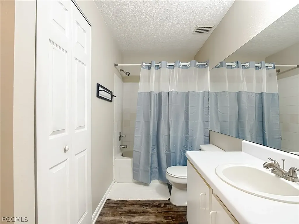 11490 Villa Grand Fort Myers FL 33913