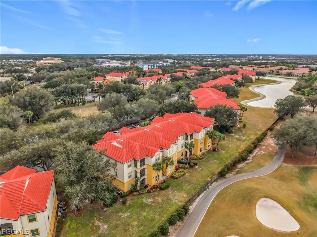 11490 Villa Grand Fort Myers FL 33913