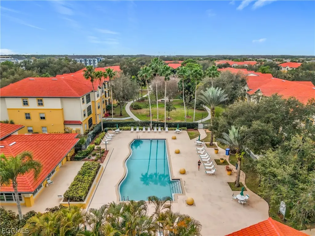 11490 Villa Grand Fort Myers FL 33913