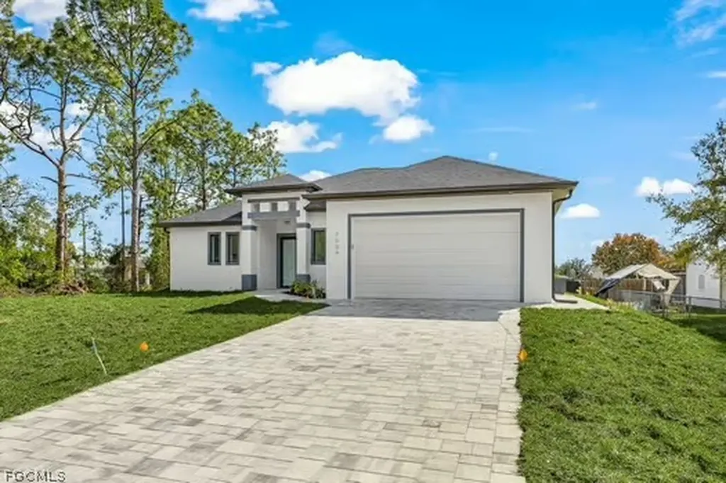 3609 35th Street SW Lehigh Acres FL 33976