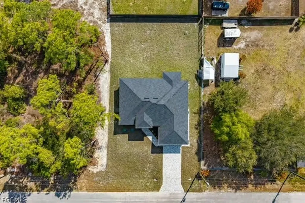 3609 35th Street SW Lehigh Acres FL 33976