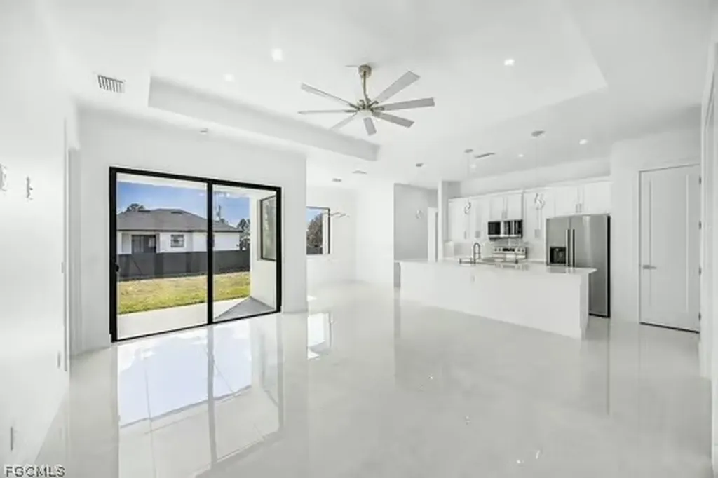 3609 35th Street SW Lehigh Acres FL 33976