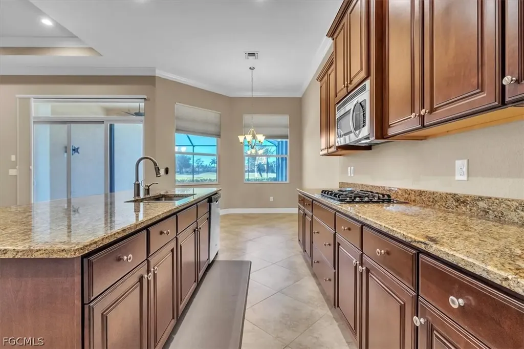 12645 Fairway Cove Court Fort Myers FL 33905