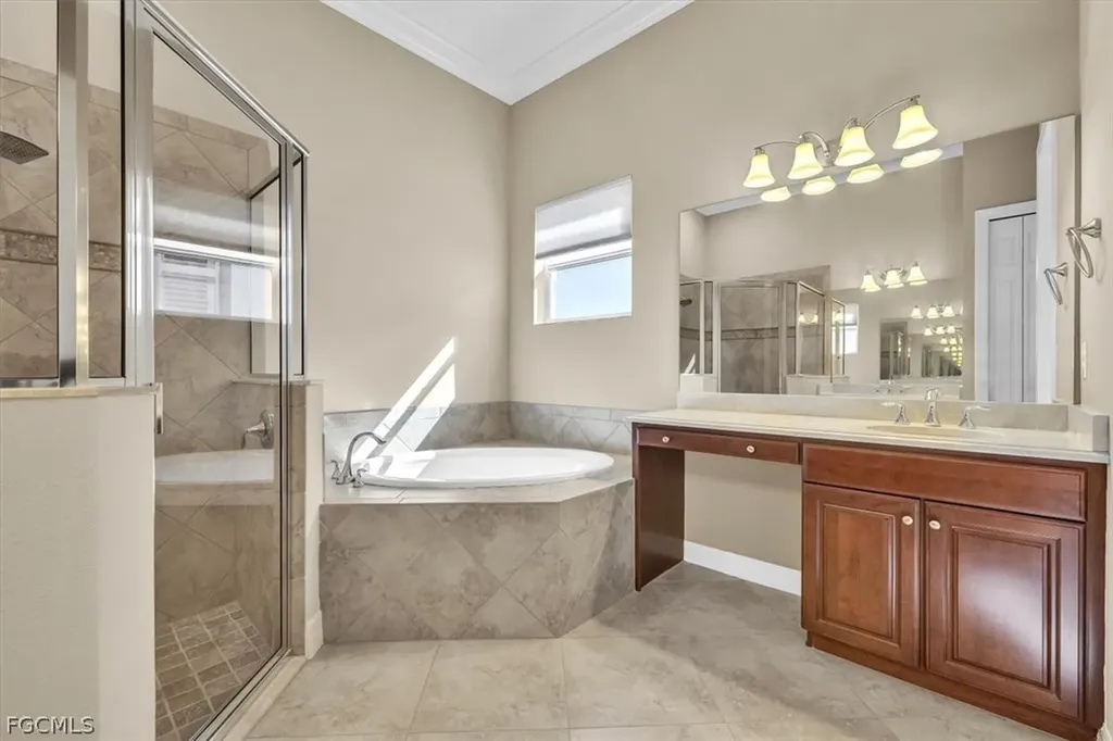 12645 Fairway Cove Court Fort Myers FL 33905