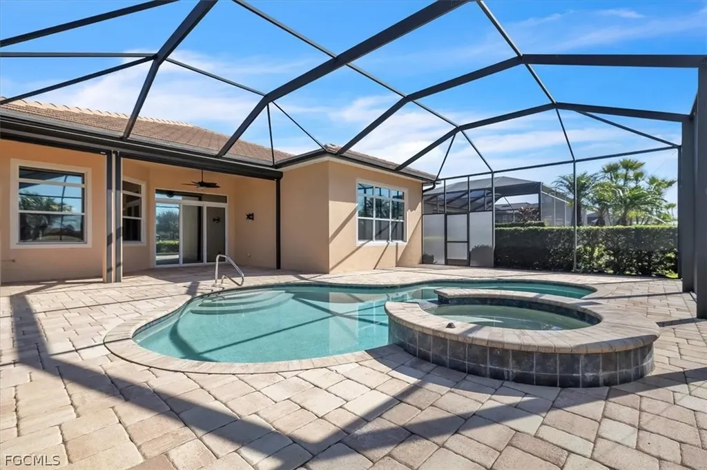 12645 Fairway Cove Court Fort Myers FL 33905