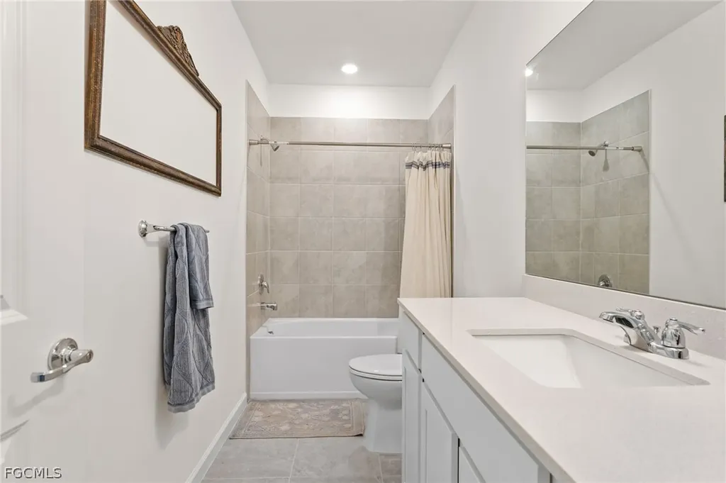 1526 Lake Jessup Circle Cape Coral FL 33909