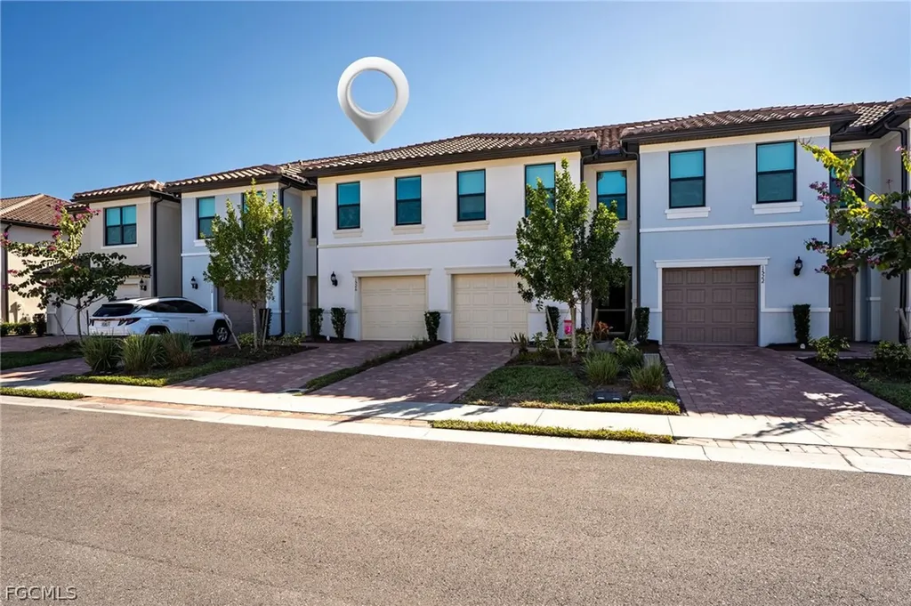 1526 Lake Jessup Circle Cape Coral FL 33909