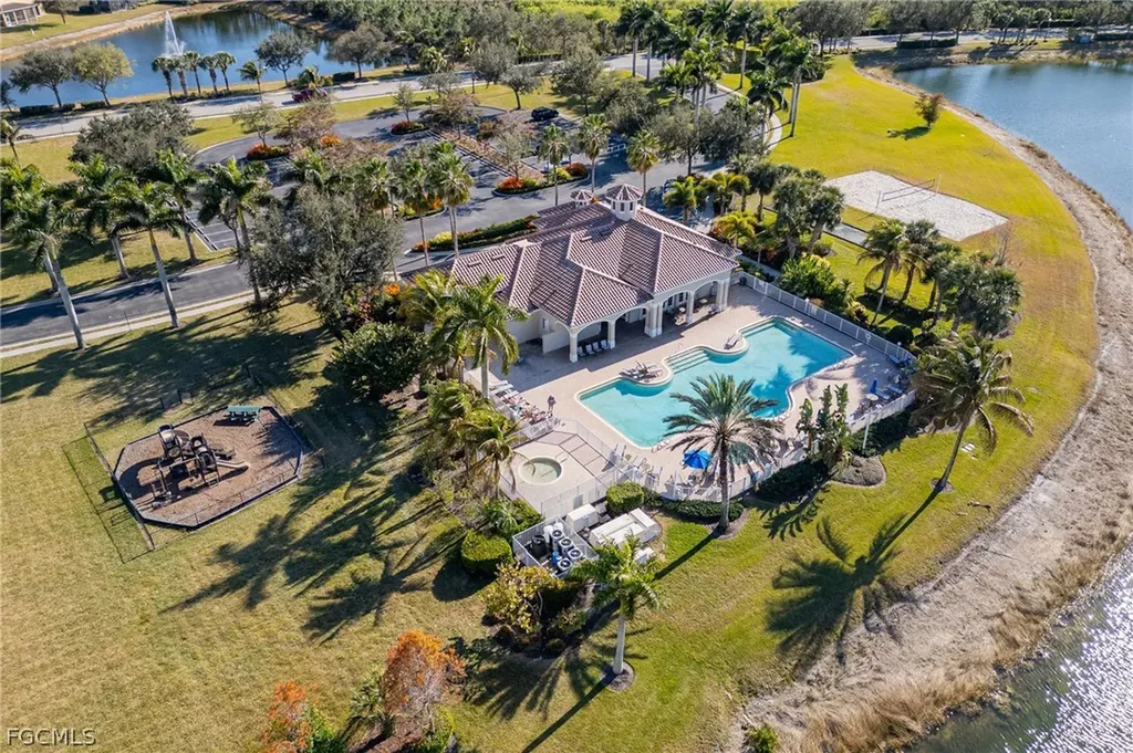 1526 Lake Jessup Circle Cape Coral FL 33909