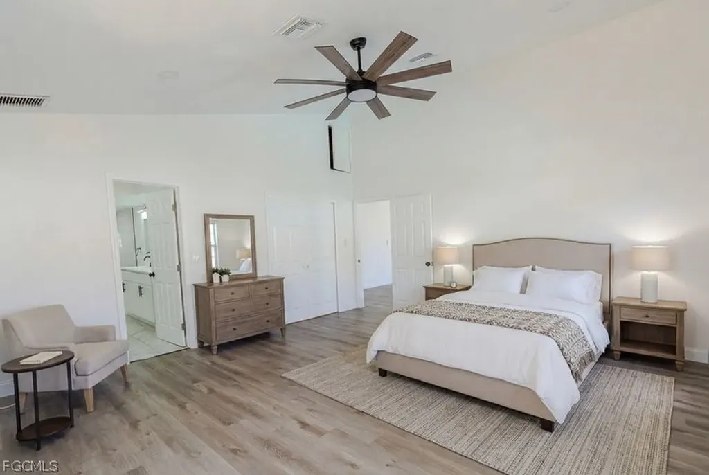 599 Carolina Avenue Fort Myers FL 33905
