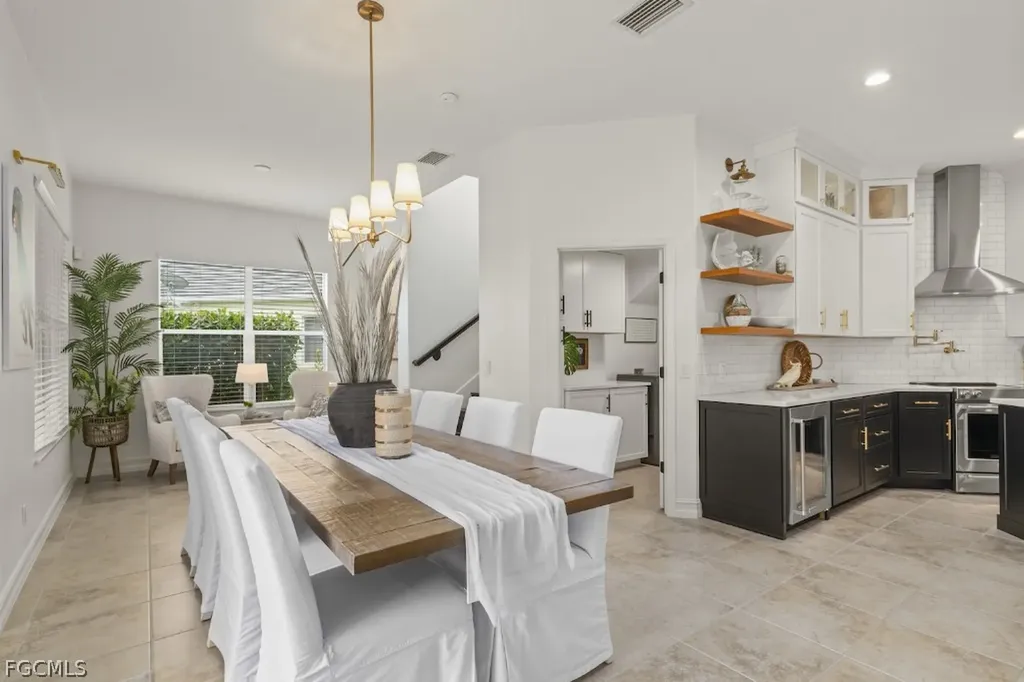 2648 Fairmont Isle Circle Cape Coral FL 33991