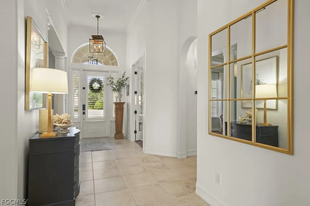 2648 Fairmont Isle Circle Cape Coral FL 33991