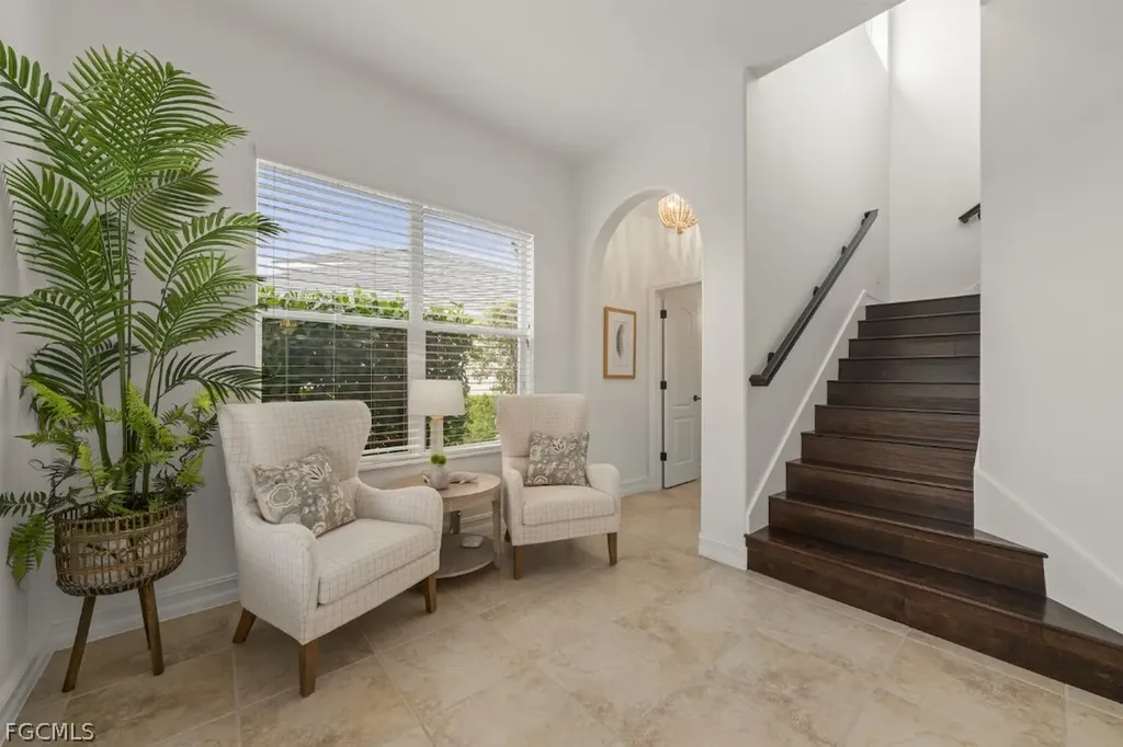 2648 Fairmont Isle Circle Cape Coral FL 33991