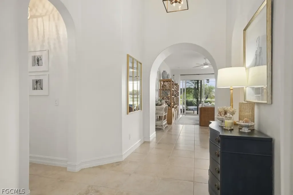 2648 Fairmont Isle Circle Cape Coral FL 33991