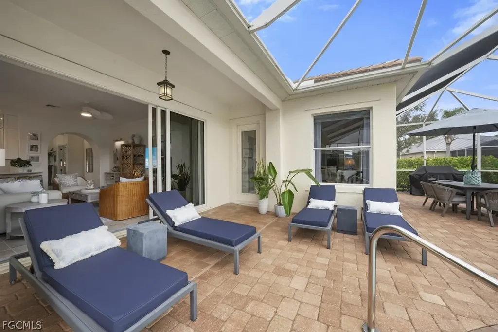2648 Fairmont Isle Circle Cape Coral FL 33991