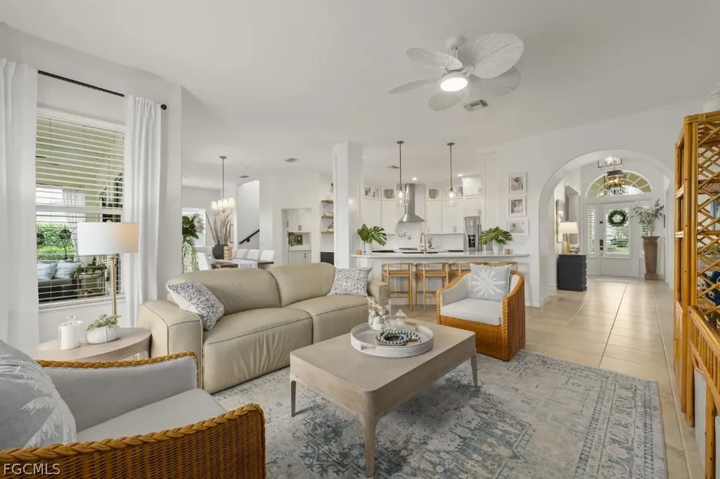 2648 Fairmont Isle Circle Cape Coral FL 33991