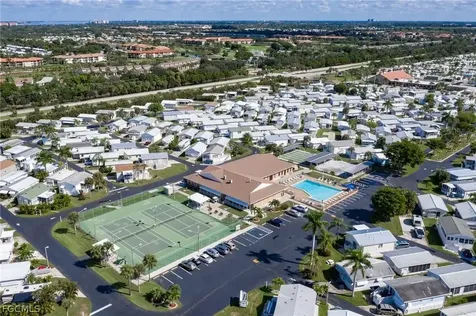 19681 Summerlin Road J-213 Fort Myers FL 33908