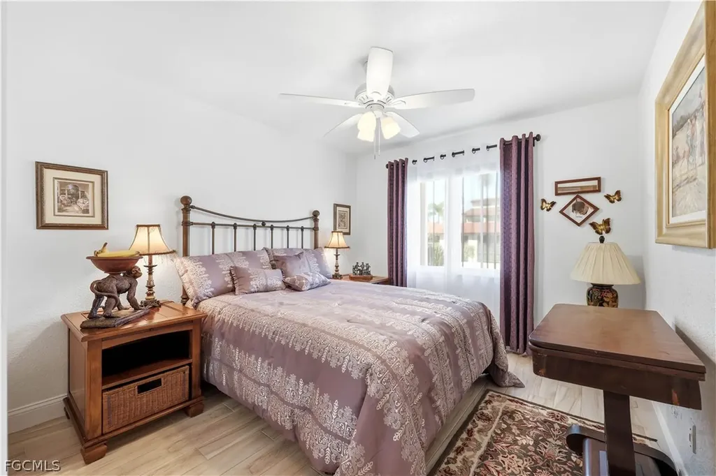5125 Sunnybrook Court Cape Coral FL 33904