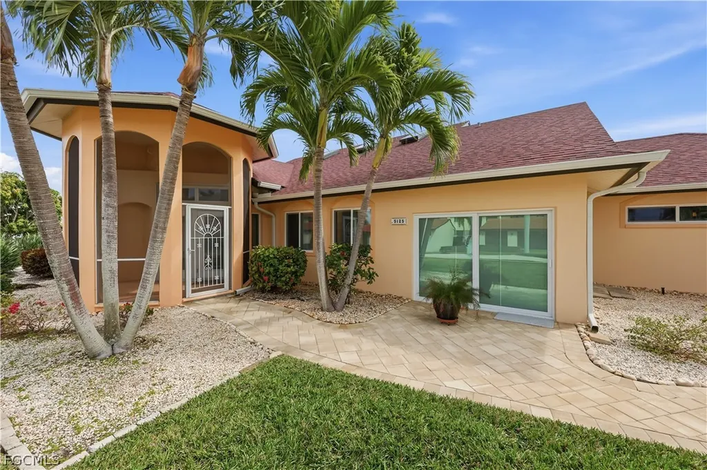 5125 Sunnybrook Court Cape Coral FL 33904
