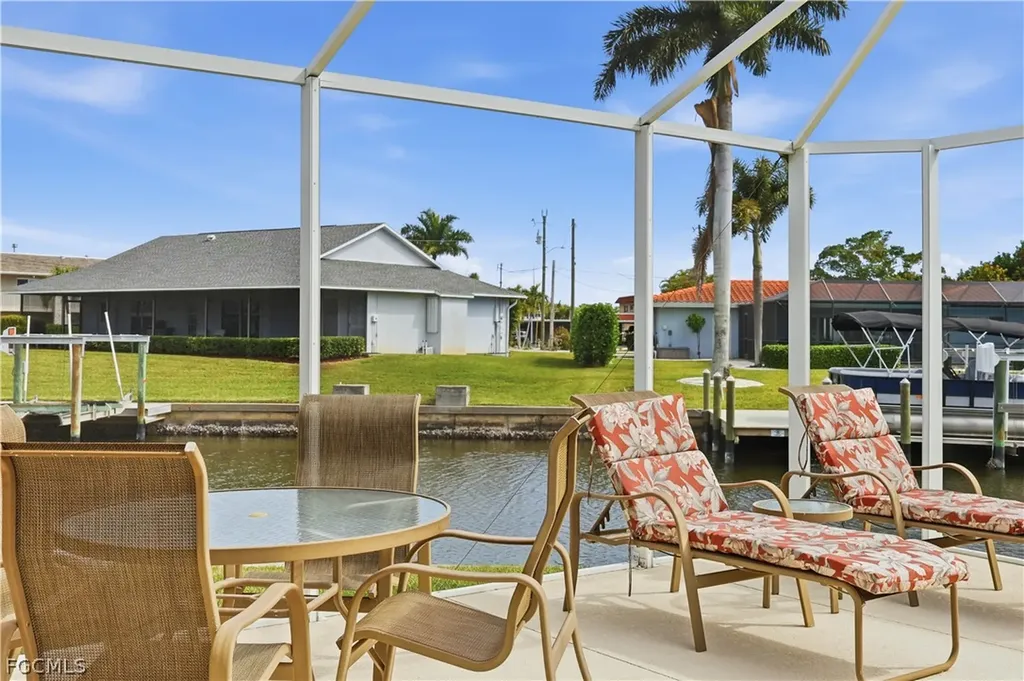 5125 Sunnybrook Court Cape Coral FL 33904