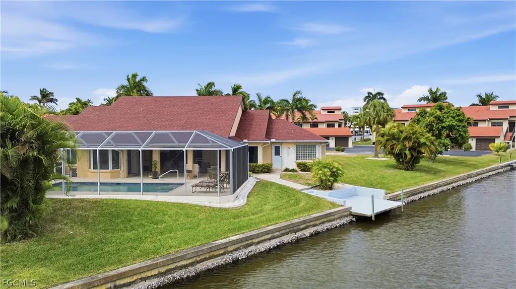 5125 Sunnybrook Court Cape Coral FL 33904