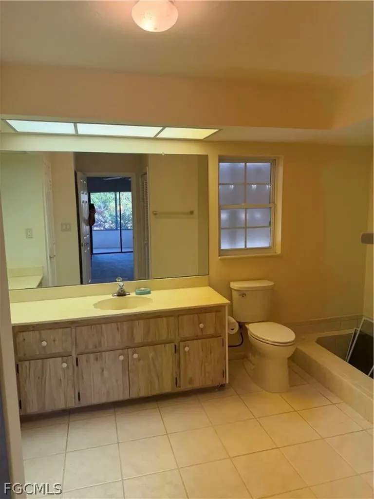 1149 SE 13th Street Cape Coral FL 33990