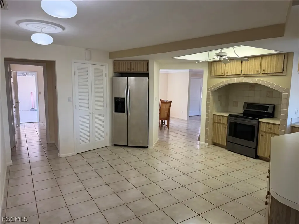 1149 SE 13th Street Cape Coral FL 33990