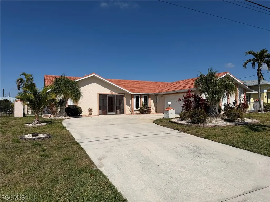 1149 SE 13th Street Cape Coral FL 33990