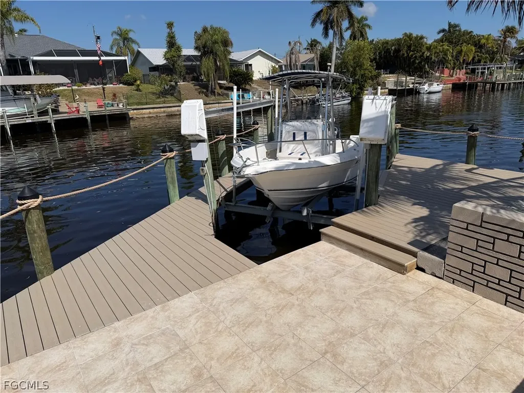 1149 SE 13th Street Cape Coral FL 33990