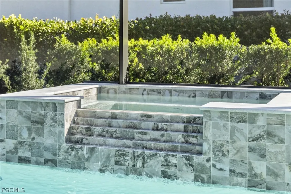 14806 Dockside Lane Naples FL 34114