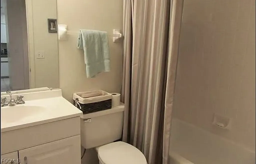 1765 Cape Coral Parkway E Cape Coral FL 33904