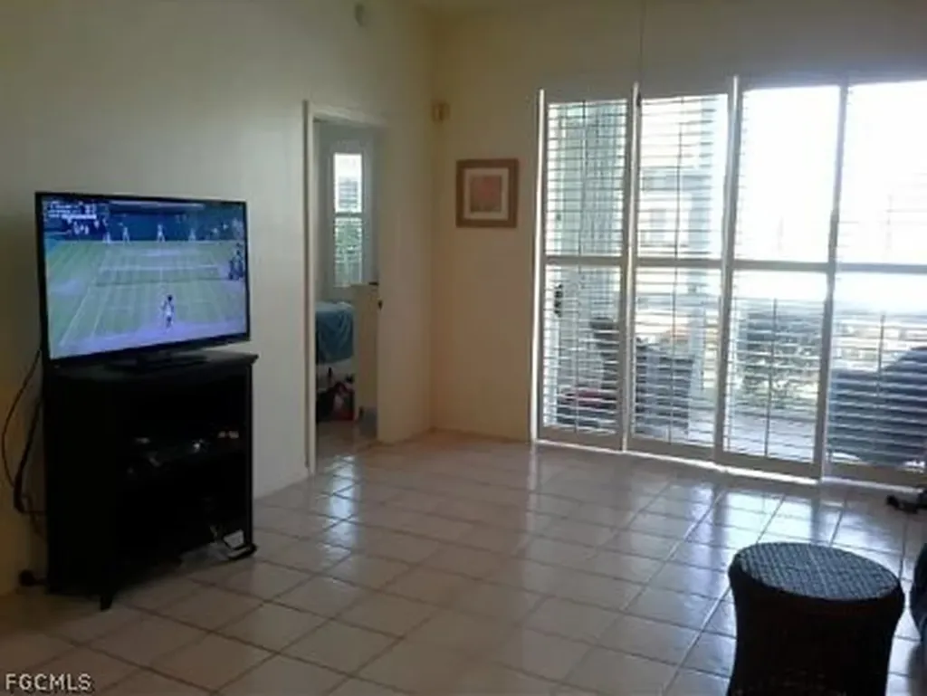 1765 Cape Coral Parkway E Cape Coral FL 33904