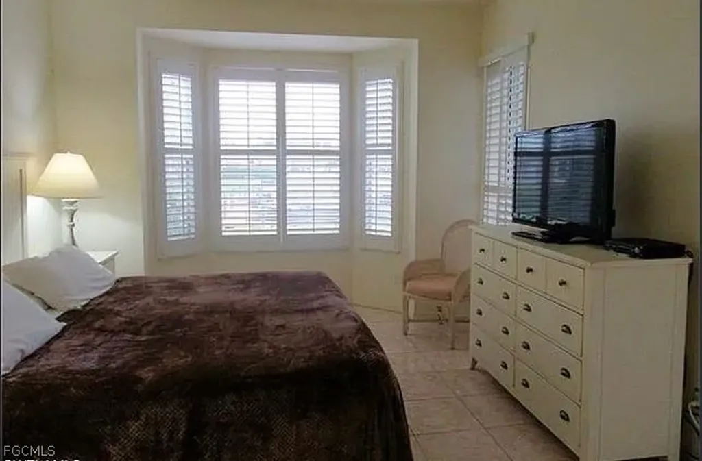 1765 Cape Coral Parkway E Cape Coral FL 33904