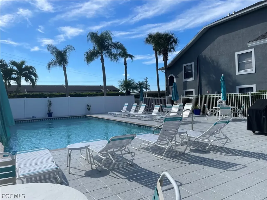 1765 Cape Coral Parkway E Cape Coral FL 33904