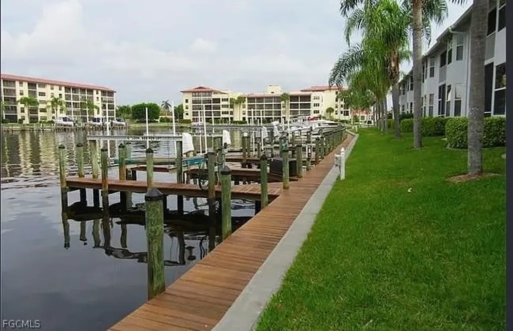 1765 Cape Coral Parkway E Cape Coral FL 33904