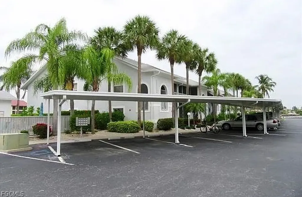 1765 Cape Coral Parkway E Cape Coral FL 33904